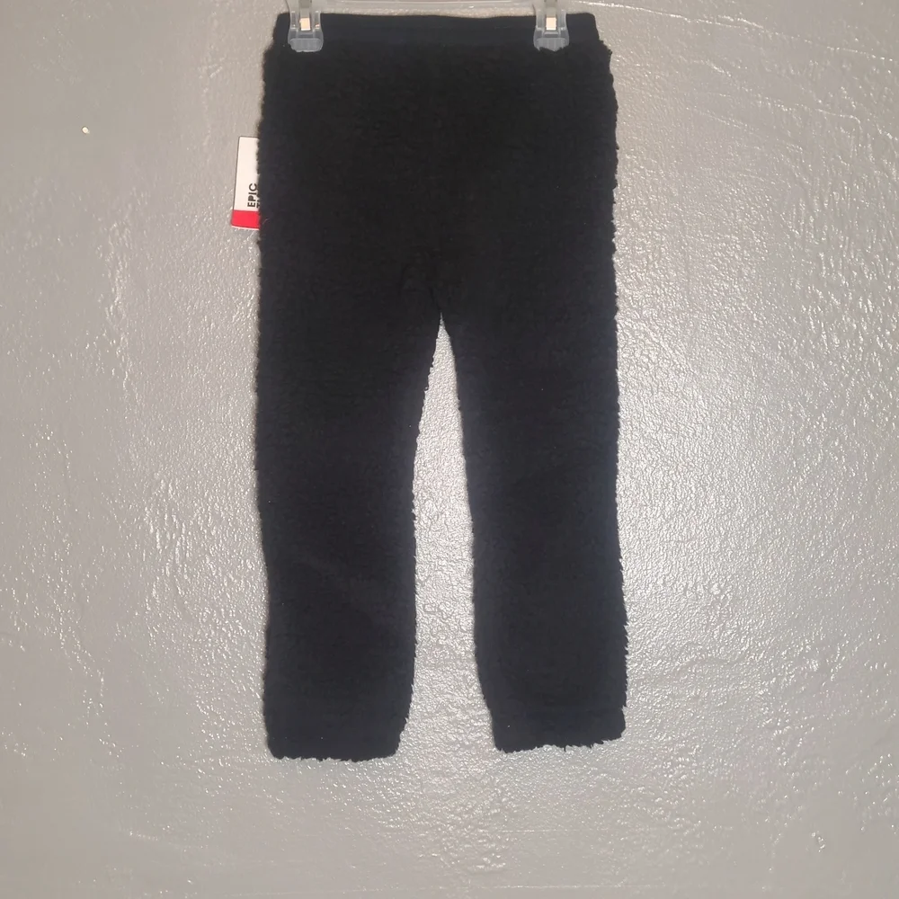 Epic Threads Cozy Black Kids Bottoms Size 6 NWT Pockets Fleece